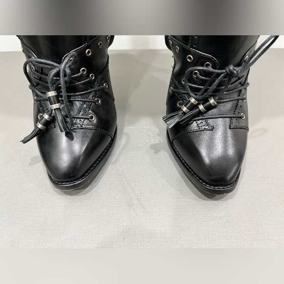 VINTAGE ALEXANDER MCQUEEN ARCHIVE
BLACK LACE UP OXFORD VICTORIAN BOOTS RARE
Sz37 - Picture 9 of 10